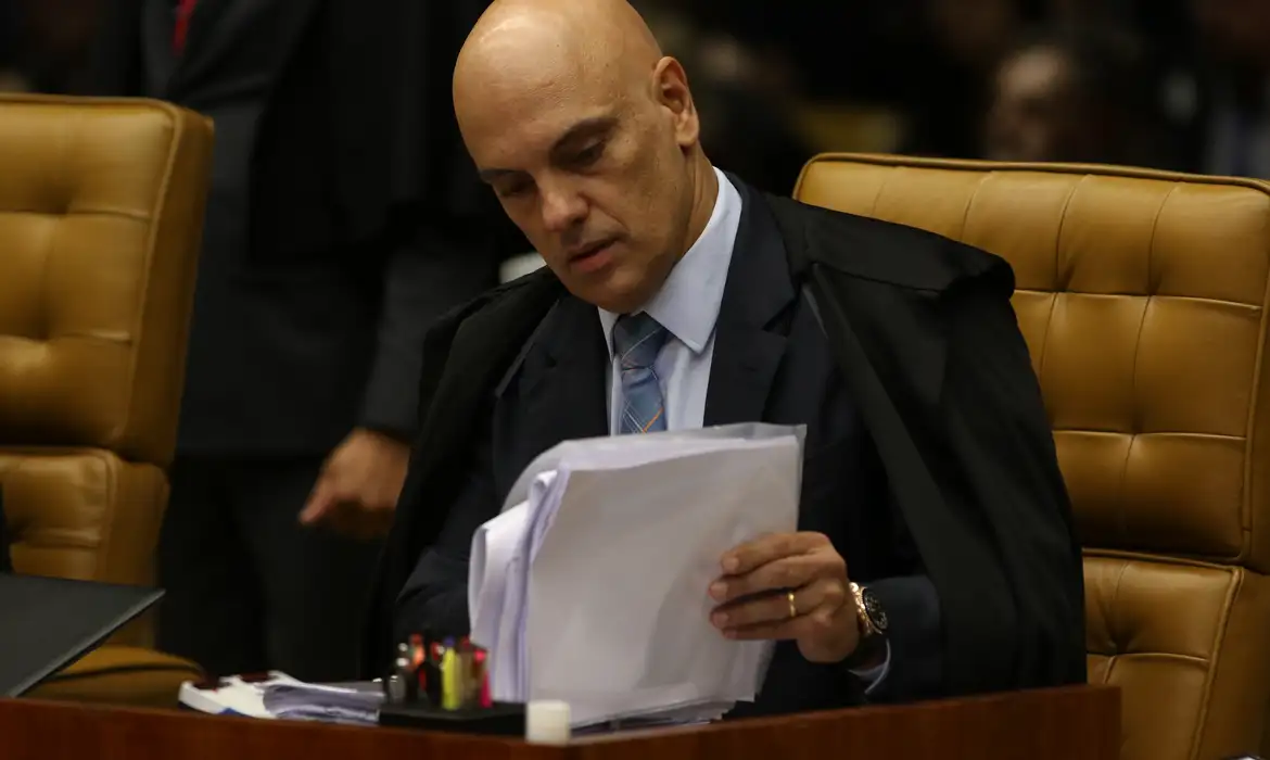 Comitê dos EUA publica documentos sigilosos do ministro Alexandre de Moraes, do Supremo Tribunal Federal (STF), e alega censura 