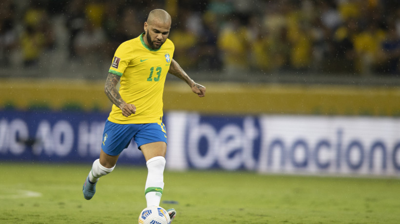 Daniel Alves no jogo Brasil x Paraguai, no Mineirão, pelas Eliminatórias da Copa do Mundo de 2022