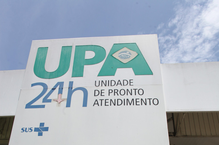 FORTALEZA, CEARÁ, BRASIL,21.03.2024: Lotação, insegurança e precarização na UPA Vila Velha.