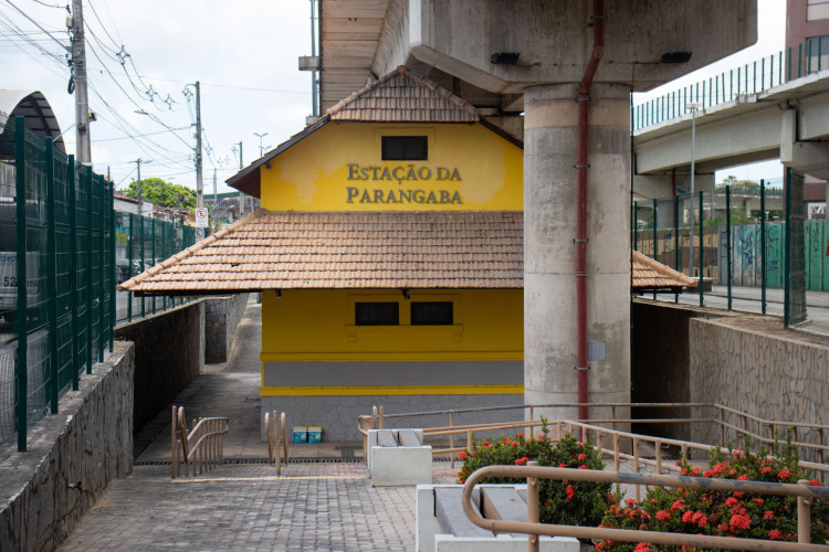 FORTALEZA, CEARÁ, BRASIL, 19-10-2023: Estação de trem da Parangaba (Foto: Samuel Setubal/ O Povo)