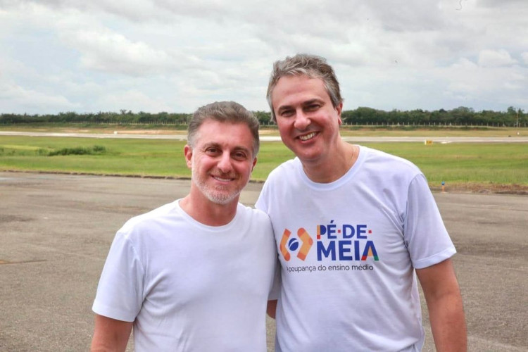 Ministro da Educação, Camilo Santana (PT), e apresentador Luciano Huck se encontraram em São Luis, no Maranhão