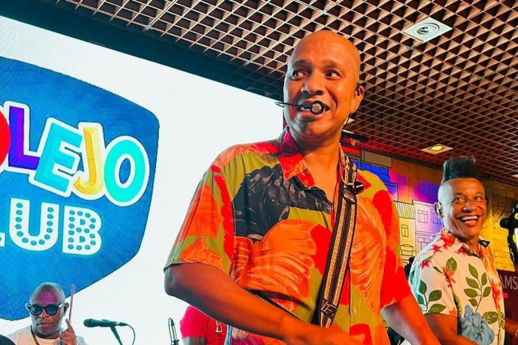 Vocalista do Molejo, Anderson Leonardo, está em tratamento contra um câncer raro que atinge a região íntima 