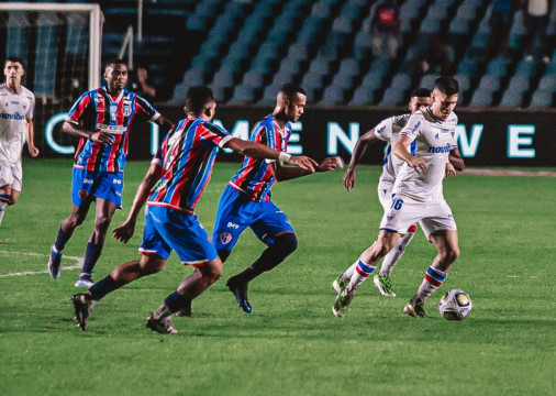 Maranhão e Fortaleza se enfrentaram no estádio Castelão, em São Luís, pela oitava rodada da fase de grupos da Copa do Nordeste. 