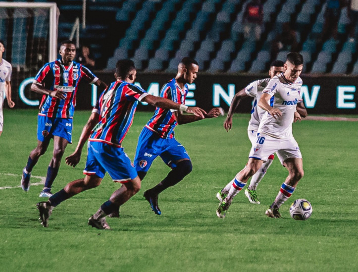 Maranhão e Fortaleza se enfrentaram no estádio Castelão, em São Luís, pela oitava rodada da fase de grupos da Copa do Nordeste.  
