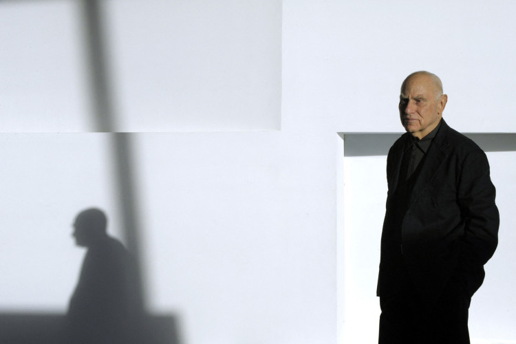 Um dos principais nomes da arte contemporânea, o escultor Richard Serra morreu aos 85 anos de idade