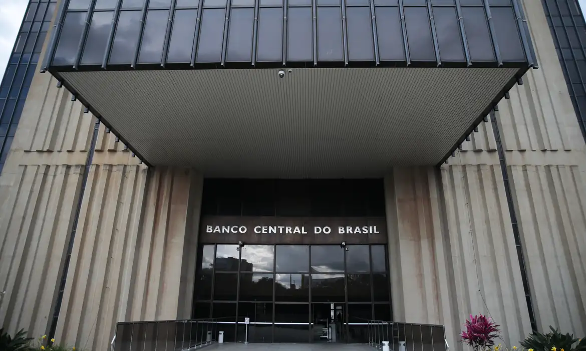 Banco Central mantém taxa Selic em 15% ao ano (Foto:  )