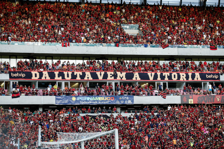 Torcida do Sport em jogo na Arena de Pernambuco