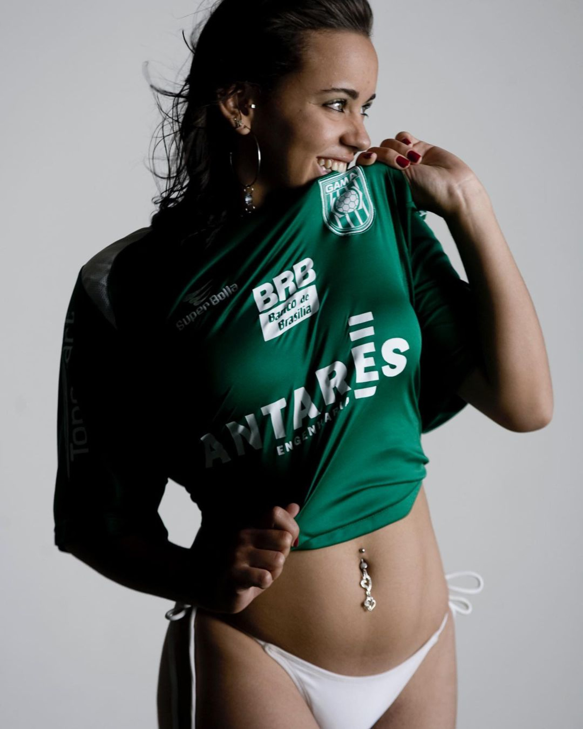 A influencer tamb&eacute;m foi musa do Gama, time de futebol do DF