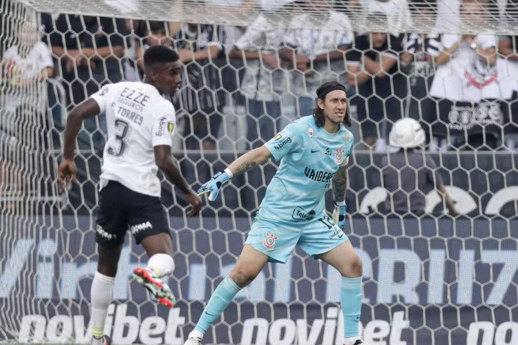O Corinthians vai enfrentar o Racing-URU: veja onde assistir a partida ao vivo pela Copa Sul-Americana