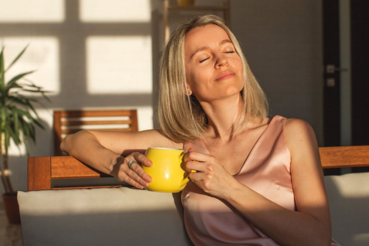 
Saborosos, os chás ajudam a tratar e prevenir doenças 
 (Imagem: Gladskikh Tatiana | Shutterstock)