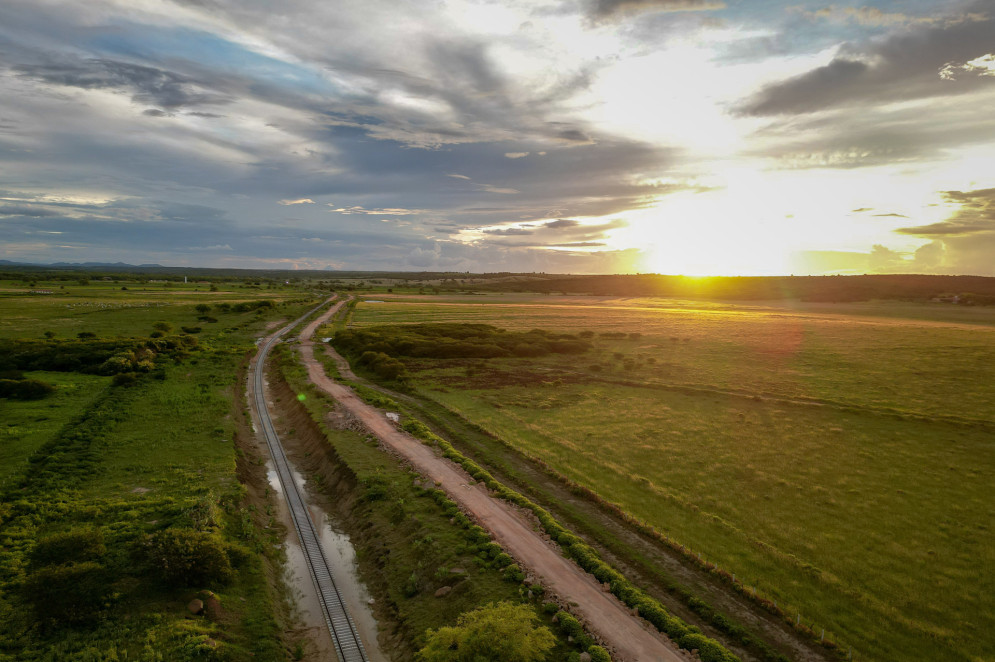 ￼AVANÇO em obras da transnordestina impacta em desenvolvimento do entorno