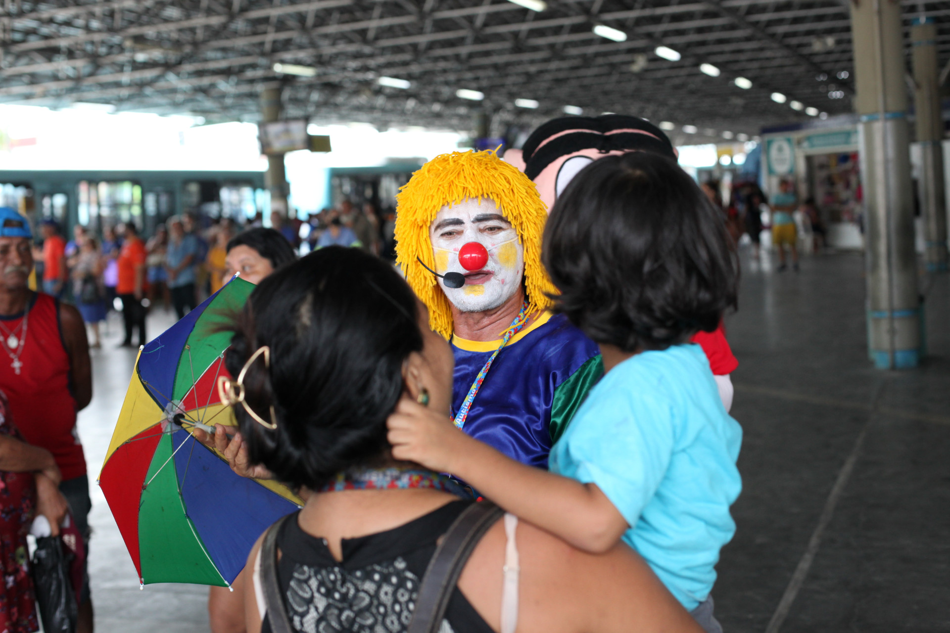 Campanha de conscientização sobre direitos das pessoas do autismo será realizada durante todo o ano nos terminais de Fortaleza