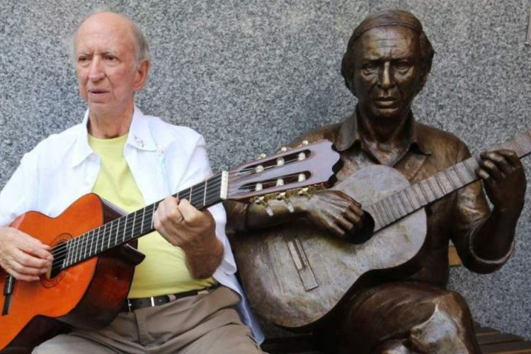 Pacífico Mascarenhas faleceu aos 88 anos; compositor mineiro era considerado 