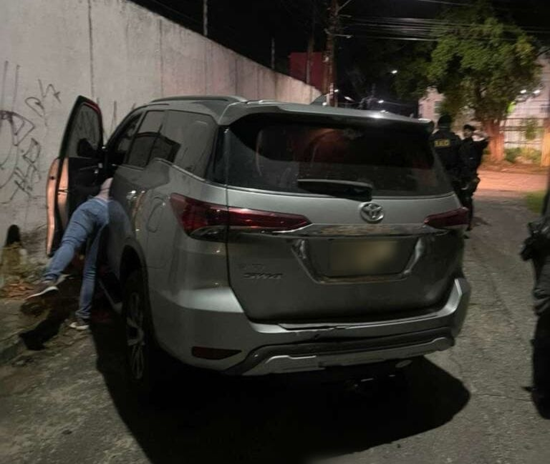 ￼SEQUESTRO relâmpago foi registrado no bairro Luciano Cavalcante, em Fortaleza (Foto: Via Whatsapp do O POVO)