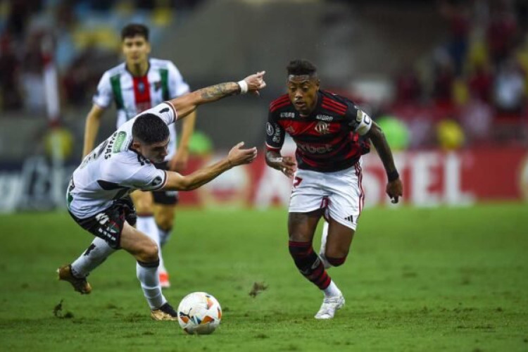 O Flamengo enfrenta o Atlético-GO; veja jogos deste domingo, 14 de abril.  