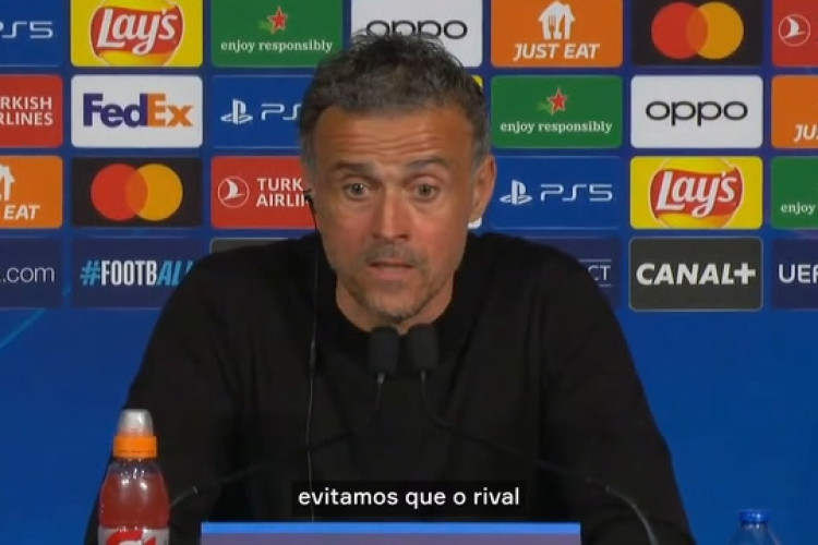 Luis Enrique confia em virada do PSG sobre o Barcelona na Champions