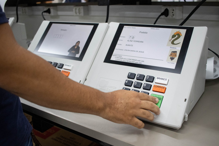 ￼ELEIÇÃO para prefeito será daqui a quatro meses