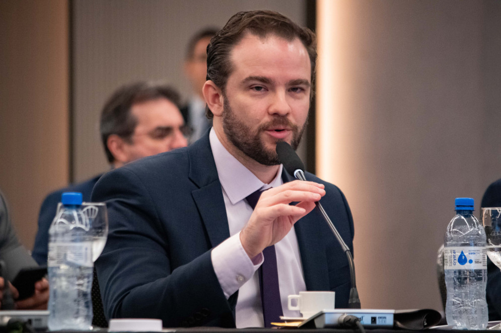 FORTALEZA, CEARÁ, BRASIL, 12-04-2024: Dario Durigan em reunião ordinária do ano do Comsefaz e do Confaz, reunindo secretários Fazenda, Finanças, Receita, Tributação ou Economia dos 26 estados e do Distrito Federal, além de representantes do Governo Federal, no Hotel Gran Marquise. (Foto: Samuel Setubal/ O Povo)