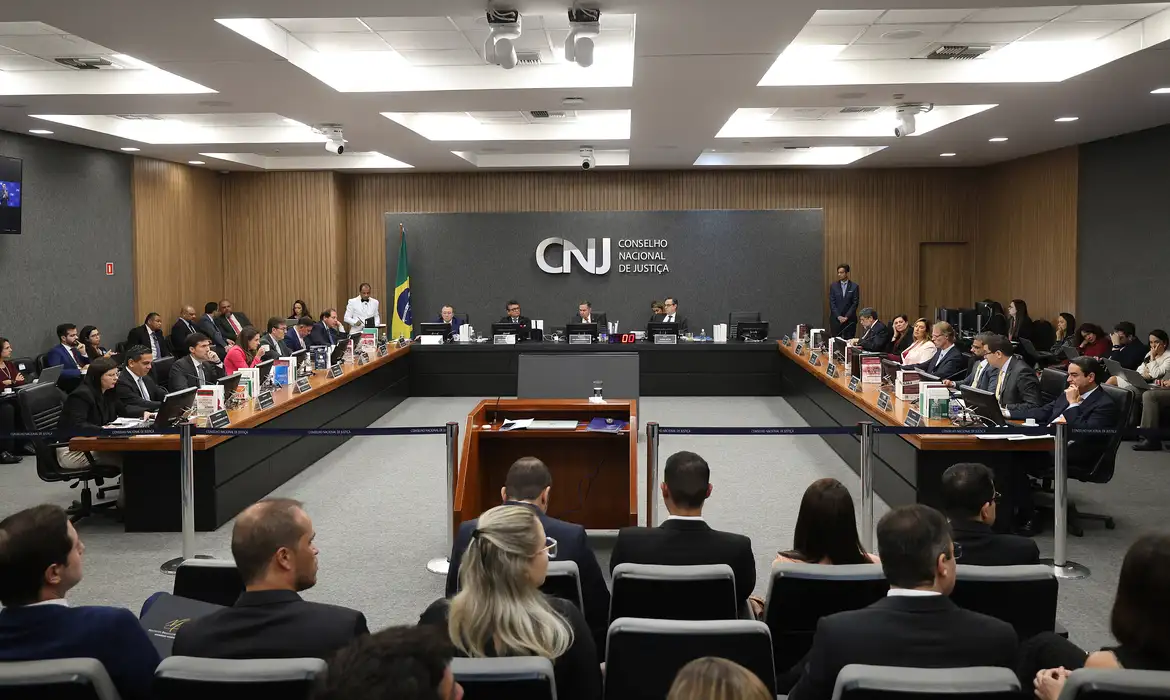 Maioria do CNJ derruba decisão que afastou juíza Gabriela Hardt  (Foto: Luiz Silveira/Agência CNJ)