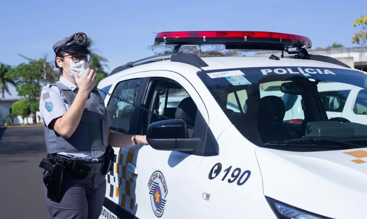 Civis mortos para cada policial assassinado mais que dobrou em 2 anos