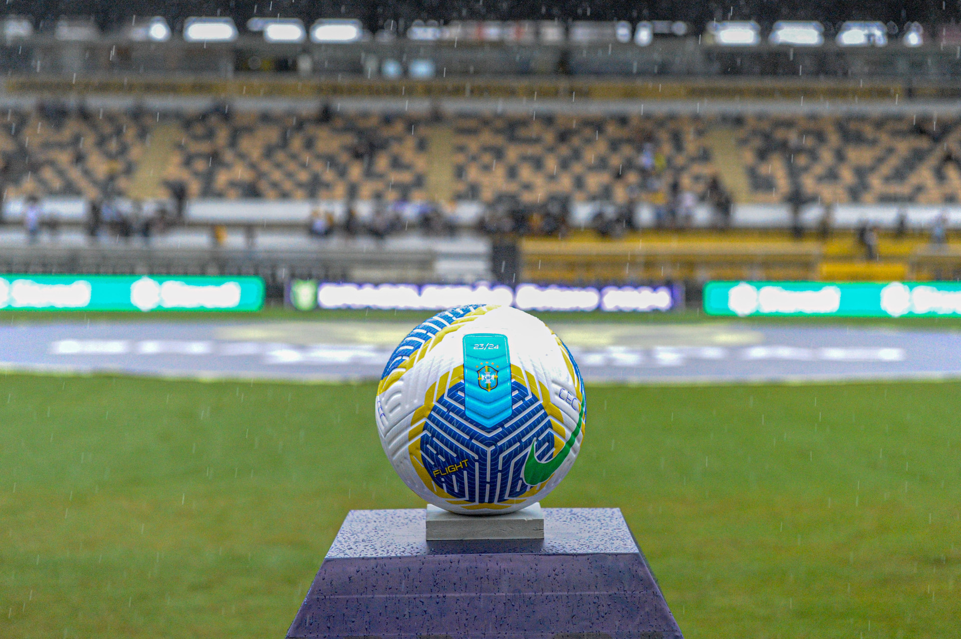 Bola do Campeonato Brasileiro Série A 2024 (Foto: Staff Images / CBF)