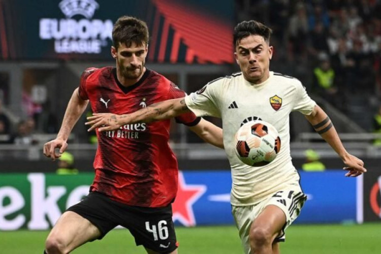 Roma e Milan, rivais italianos, voltam a se encontrar por mais um jogo decisivo nas quartas de final da Uefa Europa League