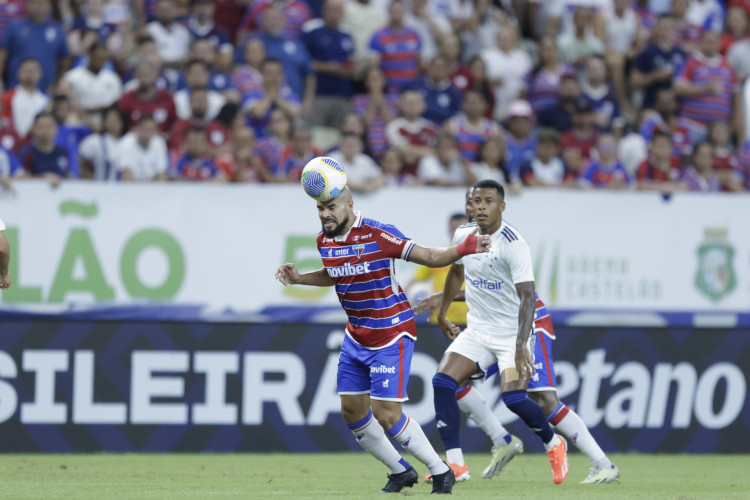 Zé Welison no jogo Fortaleza x Cruzeiro, no Castelão, pela Série A 2024