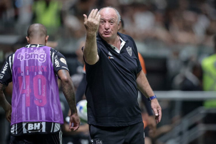 Ex-treinador do Atlético, Felipão disse não ter entendido o motivo da demissão, afinal, chegou à final do Campeonato Mineiro