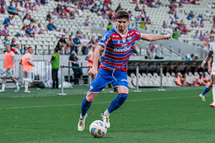 Zagueiro Kuscevic no jogo Maracanã x Fortaleza, no Castelão, pela semifinal do Campeonato Cearense 2024