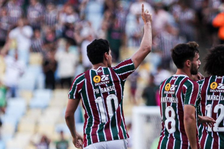 PH Ganso marcou um dos gols da vitória do Fluminense sobre o Vasco 