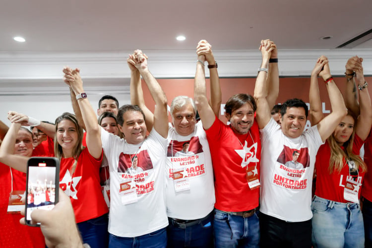  Encontro do PT para escolheu Evandro como candidato para prefeitura de Fortaleza. 