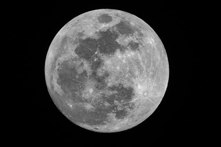 Lua: entenda desafio para um tempo lunar coordenado em missões para a Nasa