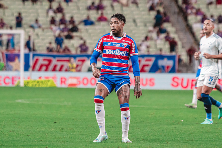 Atacante Marinho no jogo Fortaleza x Cruzeiro, no Castelão, pelo Campeonato Brasileiro Série A 2024