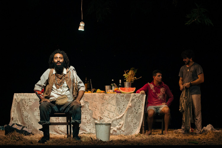 CCBNB recebe apresentação da peça 