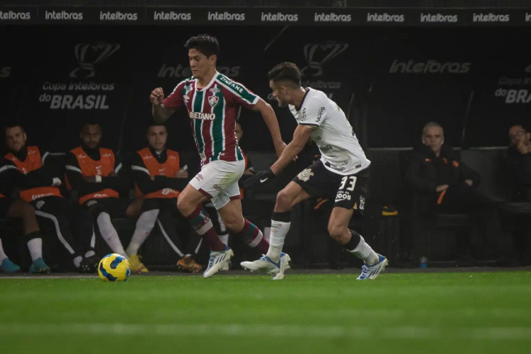O Corinthians vai enfrentar o Fluminense: veja onde assistir ao jogo do Brasileirão
