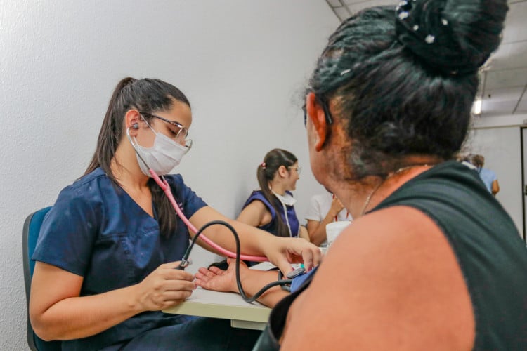 FORTALEZA, CEARÁ, BRASIL 26-04-2024: Dia nacional de prevenção e combate à Hipertensão Arterial. (Foto: Yuri Allen/ Especial para O POVO) 
