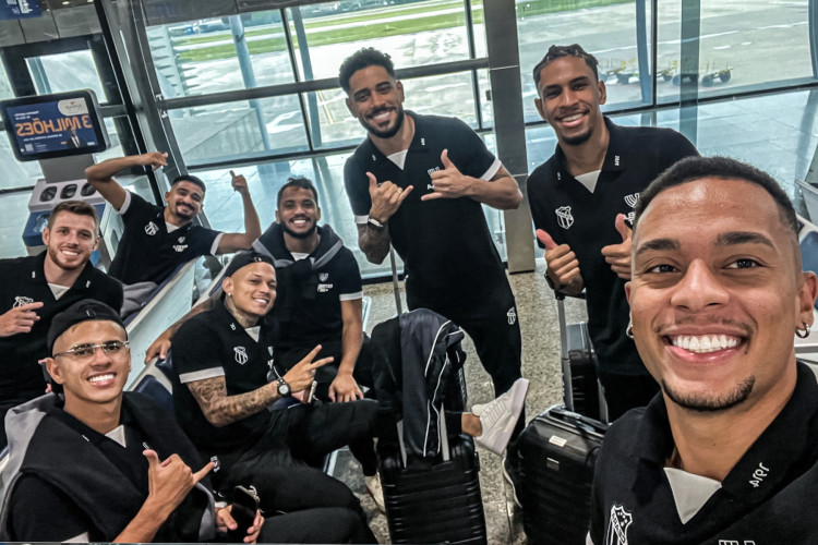 Elenco do Ceará embarca para São Paulo, onde enfrenta o Mirassol na segunda-feira, 29, pela segunda rodada da Série B