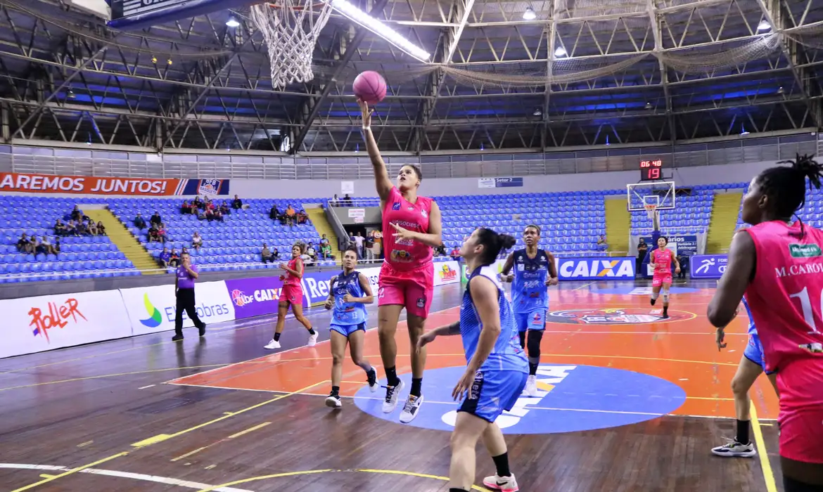 TV Brasil transmite mais um duelo da Liga de Basquete Feminino