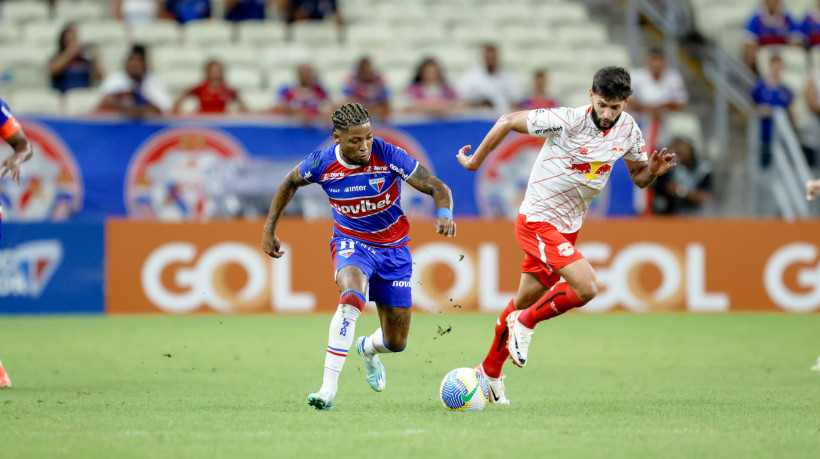 FORTALEZA, CEARÁ,  BRASIL- 28.04.2024: Fortaleza x Bragantino. Arena Castelão. Campeonato brasileiro série A. (Foto: Aurélio Alves