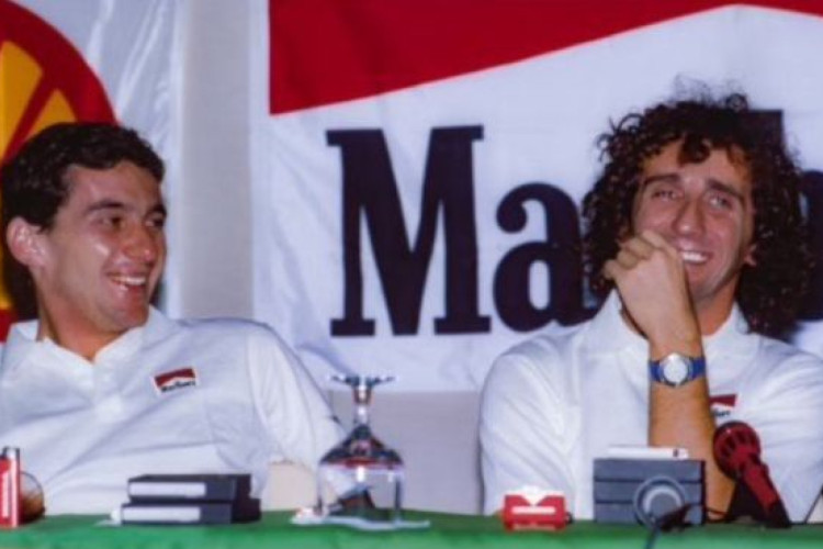 Prost homenageou Senna com essa foto, quando eles corriam pela McLaren