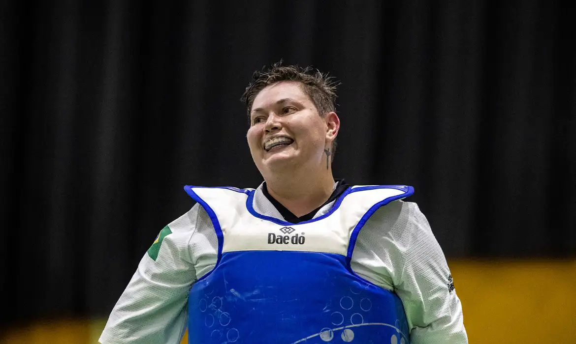Taekwondo paralímpico brasileiro brilha em preparação para Paris
