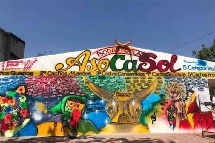 Fundador da Asocasol, Wilson San Martín declarou ao “El Tiempo” que a missão do grupo é dar apoio a quem passou pelas dores da infelidade conjugal.
