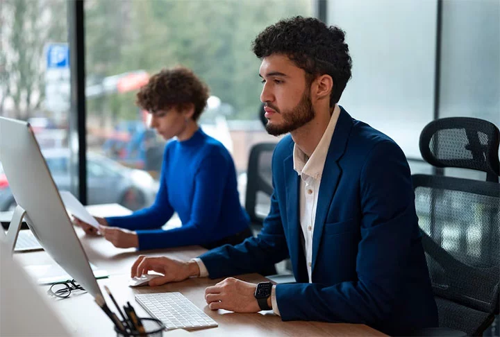 Os números mostram que a mudança não foi bem aceita pelos funcionários belgas. Apenas 0,5% solicitaram a permanência neste modo de trabalho.