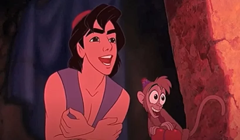 Personagem: Abu - Filme: Aladdin - O filme Aladdin é mais um dos grandes sucessos da Disney e é difícil imaginar as aventuras e desafios do herói principal sem a companhia de seu macaquinho de estimação Abu.