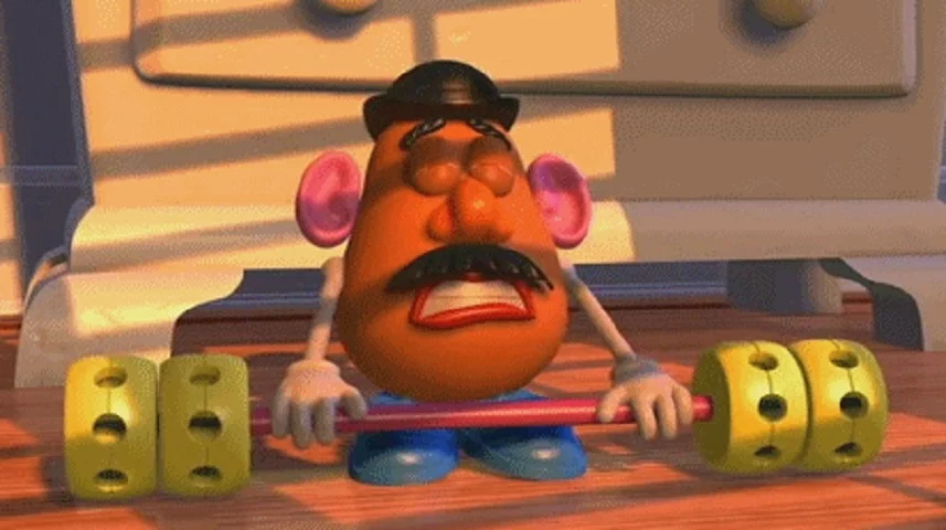 Personagem: Sr. Cabeça de Batata - Filme: Toy Story - Seu jeito cínico e às vezes até hostil não esconde o fato de ele ter um coração repleto de lealdade e carinho com seus companheiros. 