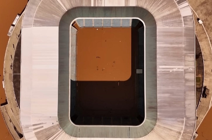 Regiões conhecidas do centro como o porto, o Centro Histórico, o aeroporto Salgado Filho e os estádios Beira-Rio e a Arena do Grêmio (foto) ficaram totalmente inundadas.