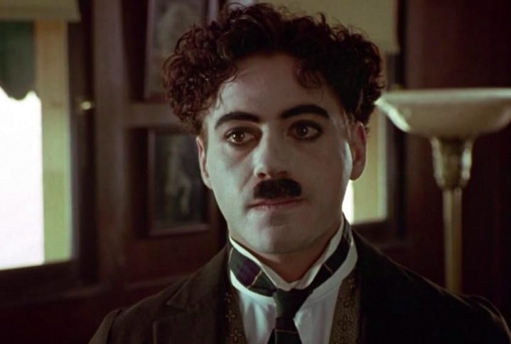 O ator já havia sido indicado outras duas vezes ao Oscar. Na primeira, em 1993, disputou na categoria de Melhor Ator por ter vivido o ícone Charles Chaplin em Chaplin, e perdeu para Al Pacino por Perfume de Mulher.
