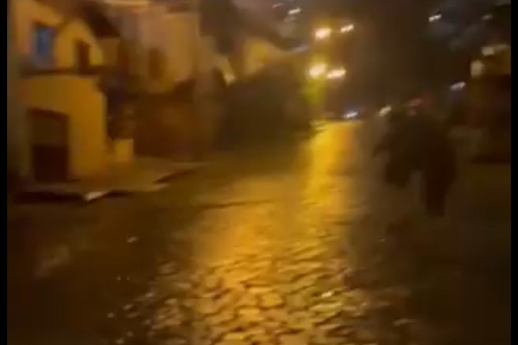 Tremores foram registrados nos bairros Pio X, Jardim América, Madureira e Universitário 
