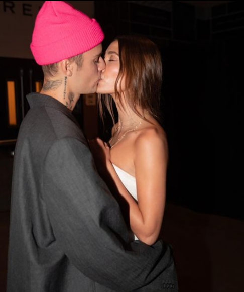 Em 2018, o relacionamento de Justin e Selena chegou a fim mais uma vez. Bastou mais um reencontro com Hailey em uma igreja de Miami e pronto: dois meses depois eles estavam juntos de novo, dessa vez em definitivo!