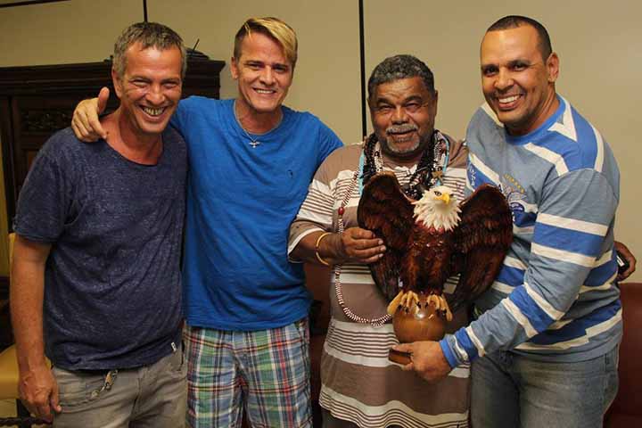 Em 2014, além de continuar como diretor de carnaval e harmonia da Beija-Flor, esteve na Inocentes, onde foi uma espécie de consultor de carnaval e não diretor, além de supervisor dos sambas-enredo da agremiação.